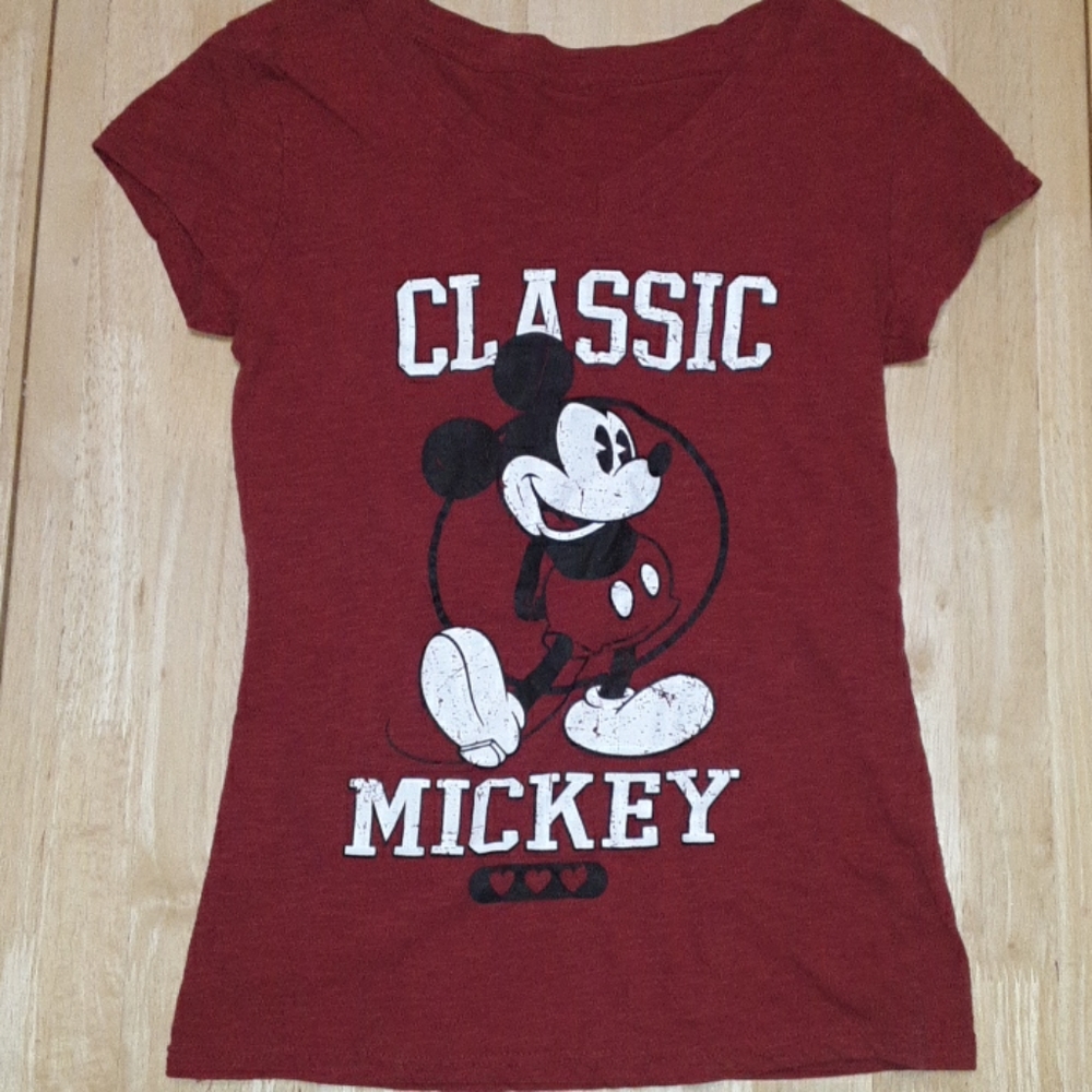 Classic Mickey mouse t shirt